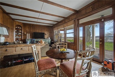 4 bedroom, 4 bath home set on a quiet street with an impressive - photo 23