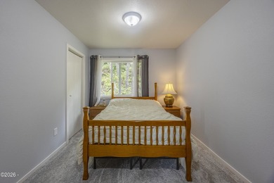 Beautifully maintained Oregon Coast home has just become - photo 24