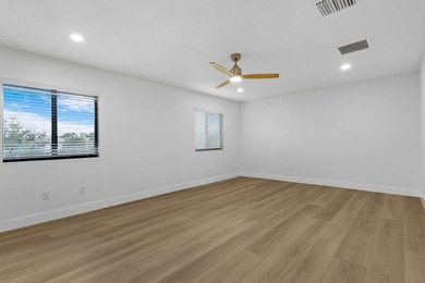 Fully renovated and move-in ready, this 5-bedroom, 3-bath home - photo 24