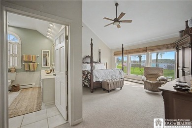 4 bedroom, 4 bath home set on a quiet street with an impressive - photo 26