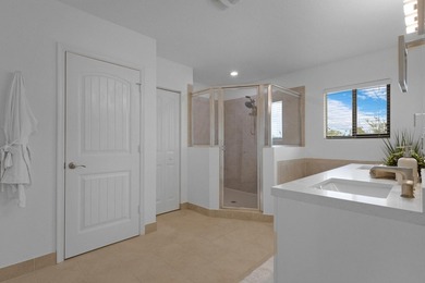 Fully renovated and move-in ready, this 5-bedroom, 3-bath home - photo 27