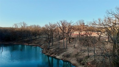 (private lake, pond, creek) Acreage For Sale in Arcadia Oklahoma