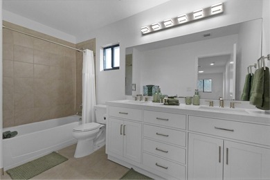 Fully renovated and move-in ready, this 5-bedroom, 3-bath home - photo 33