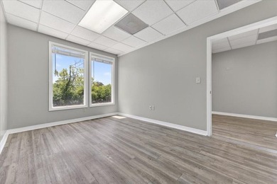 Located in the heart of Harbourtown in Gulf Breeze Proper, this - photo 12