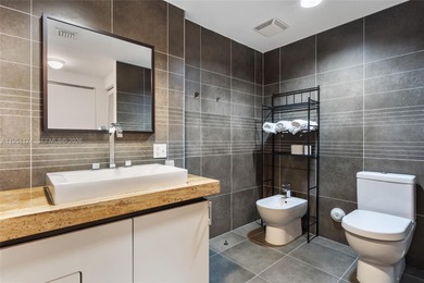 Spacious 1-bedroom, 1-bathroom corner unit with 767 sq ft in the