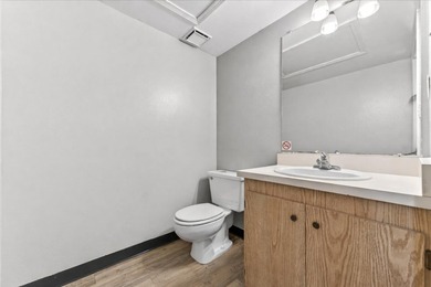 Located in the heart of Harbourtown in Gulf Breeze Proper, this - photo 13
