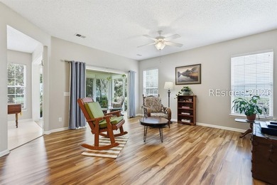 Location! Location! Beautifully updated extended, end unit Wren - photo 13