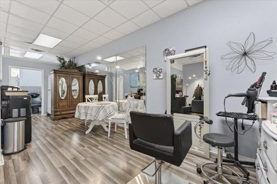 Located in the heart of Harbourtown in Gulf Breeze Proper, this - photo 17