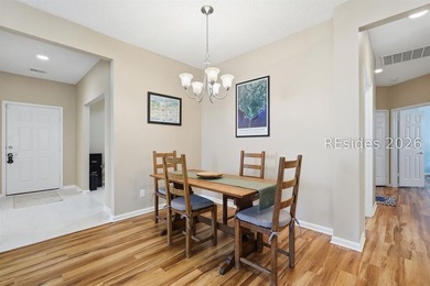 Location! Location! Beautifully updated extended, end unit Wren - photo 17