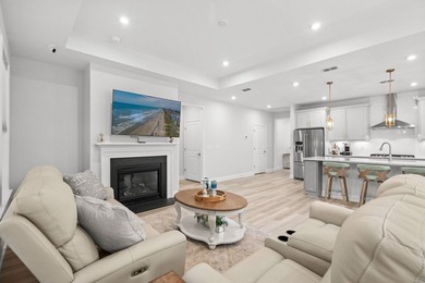 Discover the perfect blend of convenience and comfort in this - photo 19