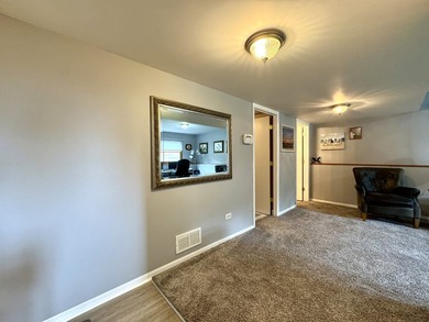 First time on the market! This move-in ready, one-owner home in - photo 25