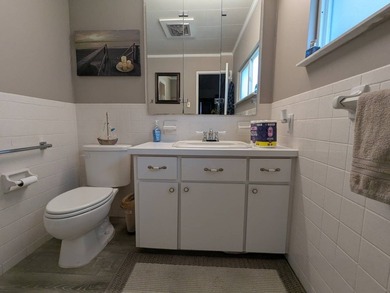 Welcome Home to this Beautiful, Fully Furnished and Updated - photo 25