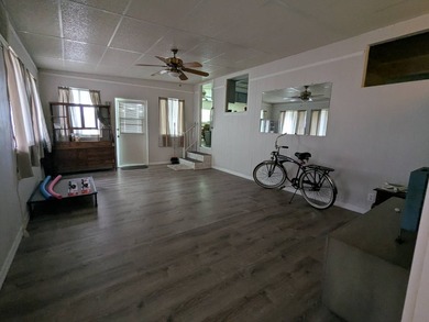 Welcome Home to this Beautiful, Fully Furnished and Updated - photo 32