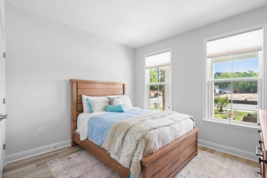 Discover the perfect blend of convenience and comfort in this - photo 33