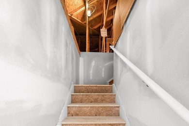 Discover the perfect blend of convenience and comfort in this - photo 36