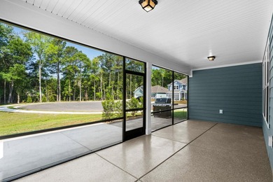 Discover the perfect blend of convenience and comfort in this - photo 38