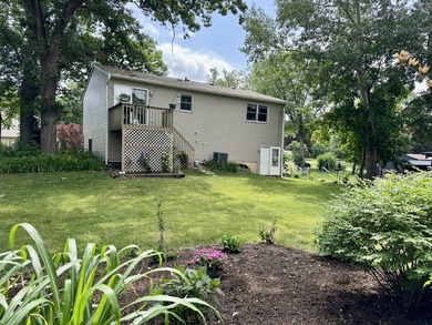 First time on the market! This move-in ready, one-owner home in - photo 39