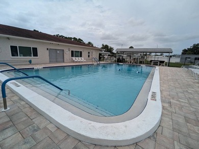 Welcome Home to this Beautiful, Fully Furnished and Updated - photo 47