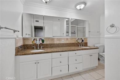 Ideally located this 3-bed, 2-bath residence in Rancho Palos - photo 10