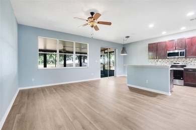 BIG PRICE SLASH + HOME WARRANTY INCLUDED FOR THE NEW HOMEOWNER! - photo 10