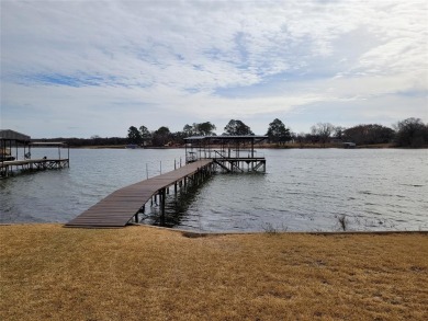 Lake Home For Sale in Wills Point, Texas