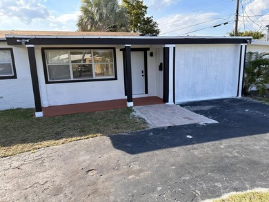 Spacious and fully equipped 4-bedroom, 4-bathroom one-story home - photo 4