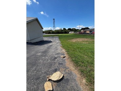 Location is perfect for many uses. The property is across from - photo 10