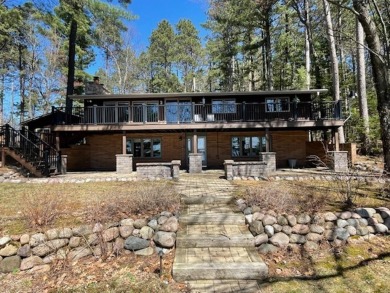 Lake Home Sale Pending in Manitowish Waters, Wisconsin