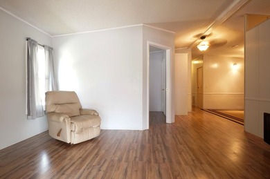 Move in Ready...This 1399 Sq ft home, has been well maintained - photo 7