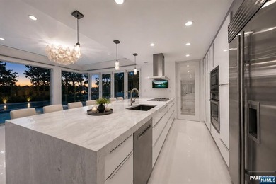 Experience modern luxury in this custom-built contemporary - photo 12