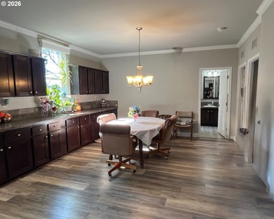 Charming coastal retreat just a few paces from the beach! This - photo 15