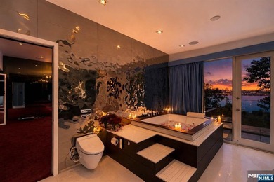 Experience modern luxury in this custom-built contemporary - photo 23