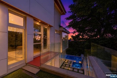 Experience modern luxury in this custom-built contemporary - photo 40