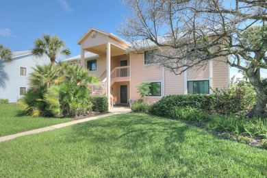 TURNKEY,FULLY FURNISHED 2BR/2BA with stunning lake and golf - photo 2