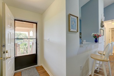 TURNKEY,FULLY FURNISHED 2BR/2BA with stunning lake and golf - photo 7