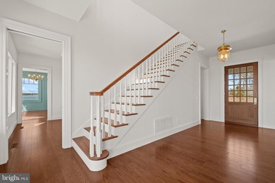 Set on a 2.38 acre peninsula with 1,100 feet of waterfrontage - photo 8