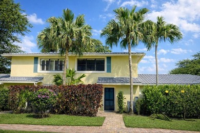 Stunning remodeled modern, spacious, and bright two-story condo - photo 2