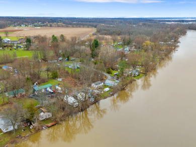 Riverfront Fixer-Upper! - photo 9