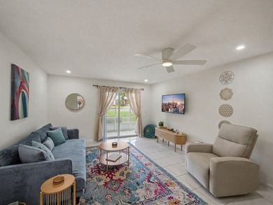 NEW PRICE Tastefully appointed 1st Floor 55+ FURNISHED and - photo 8