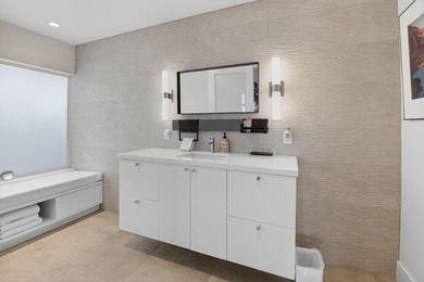 Renovated one-story home with 3 bedrooms + office on an - photo 19