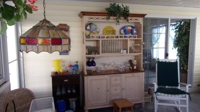 Like New 2017 Skyline Large Gorgeous Home, 1,568 sq. ft., open - photo 41