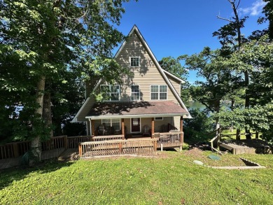 Lake Home For Sale in Lancaster, Kentucky