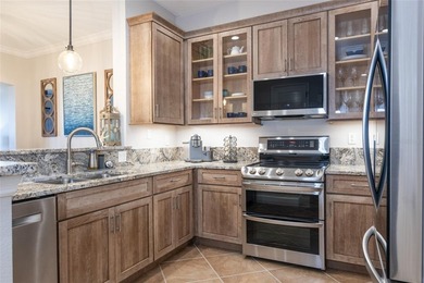 Wake up to direct ocean and beach views from this third-floor - photo 8