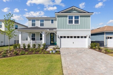 Lake Home For Sale in Yulee, Florida