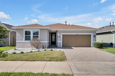 Schoolhouse Lake Area Home For Sale in Groveland Florida