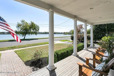 Premiere location - 3 blocks to the beach. Stunning 4 bedroom, 3 - photo 5