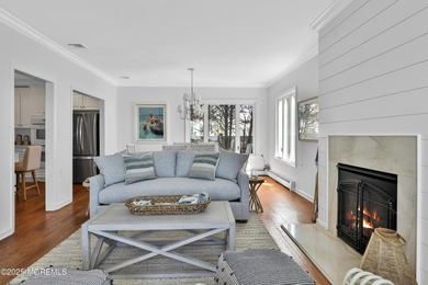 Premiere location - 3 blocks to the beach. Stunning 4 bedroom, 3 - photo 6
