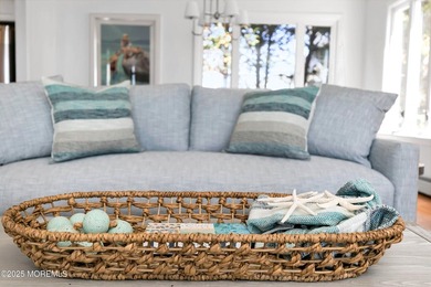 Premiere location - 3 blocks to the beach. Stunning 4 bedroom, 3 - photo 7