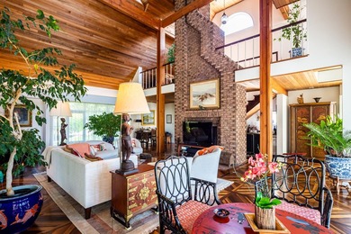 Welcome to ''Point House,'' an extraordinary 5.98-acre - photo 19