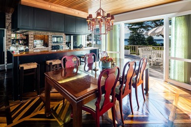 Welcome to ''Point House,'' an extraordinary 5.98-acre - photo 21